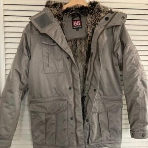 66 North Esja Parka/Jacket Faux Fur Lined S-M